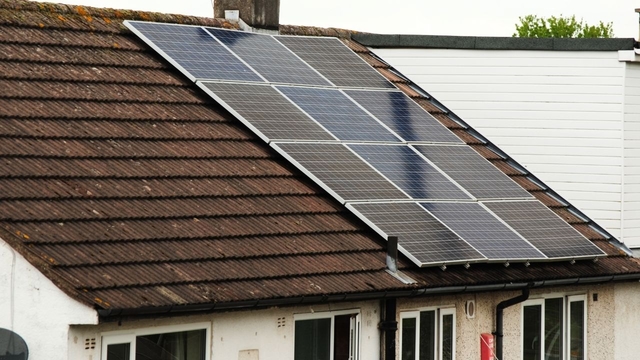 UK homes increase solar uptake